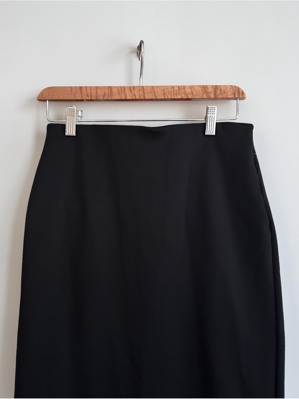 Romy The Brand Black Satin Stretch Column Maxi Skirt Size Small - Picture 8 of 10